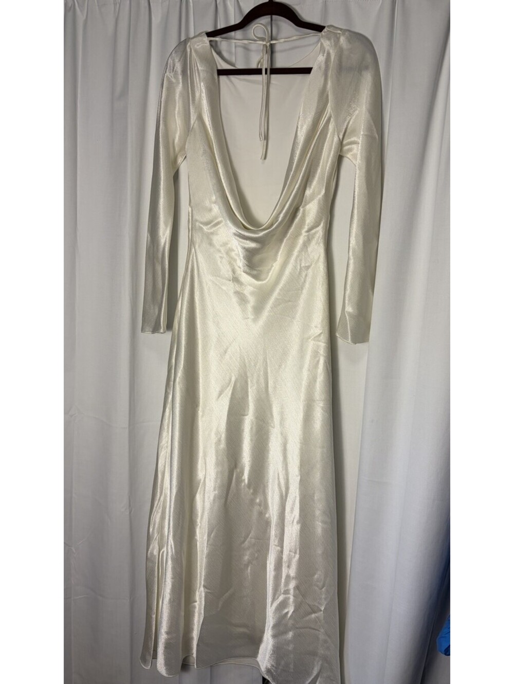 Abercrombie & Fitch Long Sleeve Cowl Back Bias Cut Creme Ivory Gown Medium $128